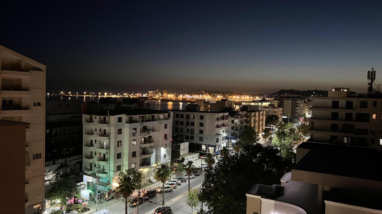 Lirin Apartment *