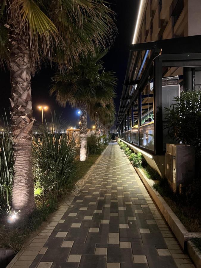Lirin Apartment *